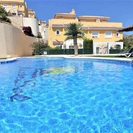 Chalet Montesol 77 *